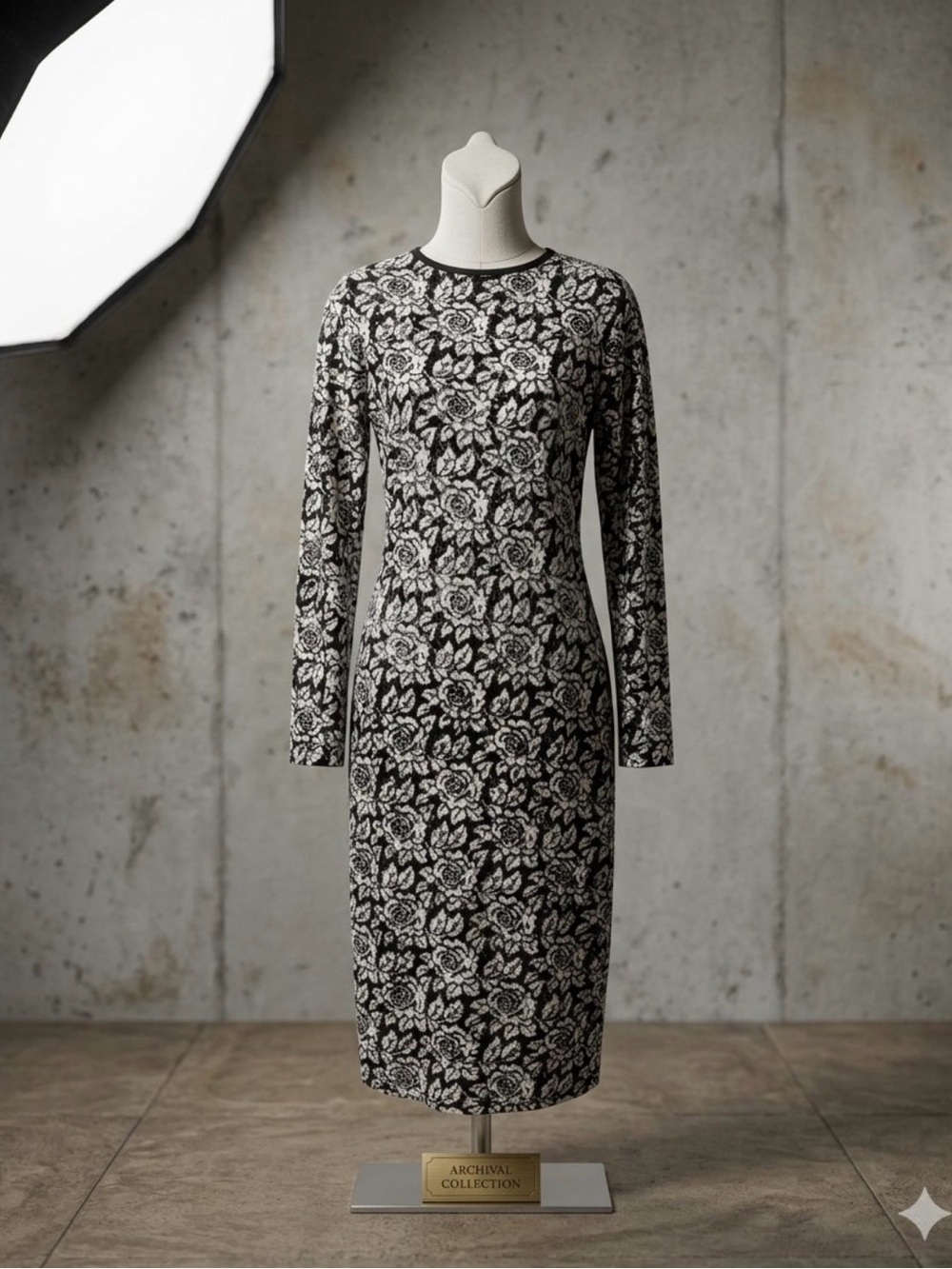 Goodtime USA Black & White Floral Long-Sleeve Sheath Dress - Size L